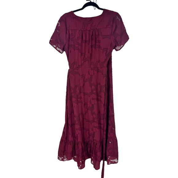 NWT Lulu's Blissfully Burgundy Jacquard Short Sleeve Wrap Midi Dress - Picture 6 of 6